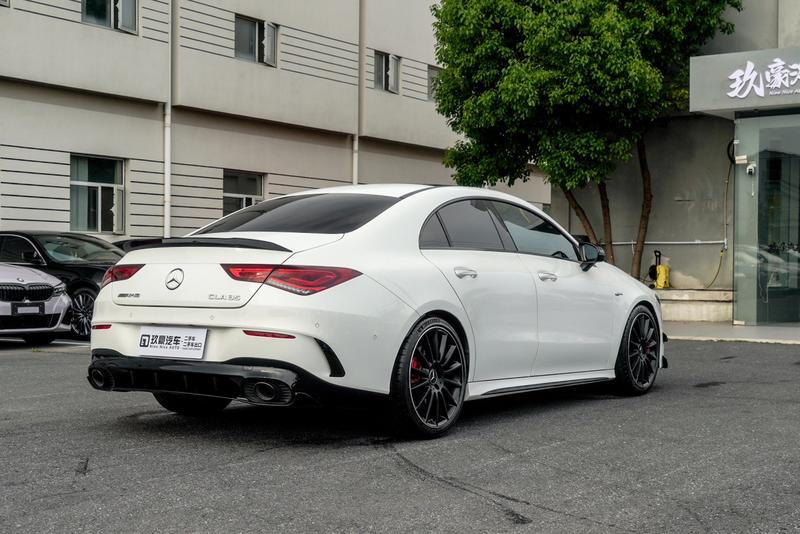 Mercedes-Benz CLA AMG - фото 4