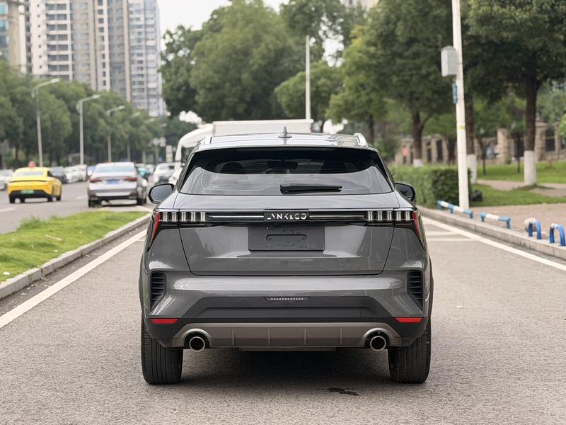 Lynk & Co 06 - фото 4