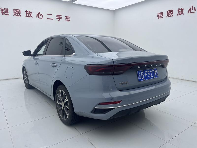 Geely Emgrand - фото 4
