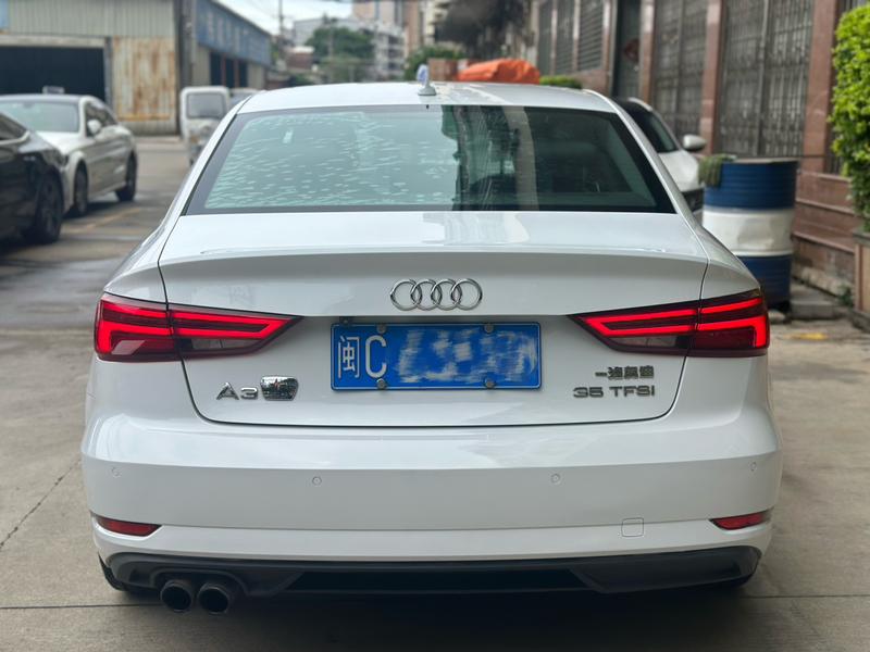 Audi A3 - фото 3
