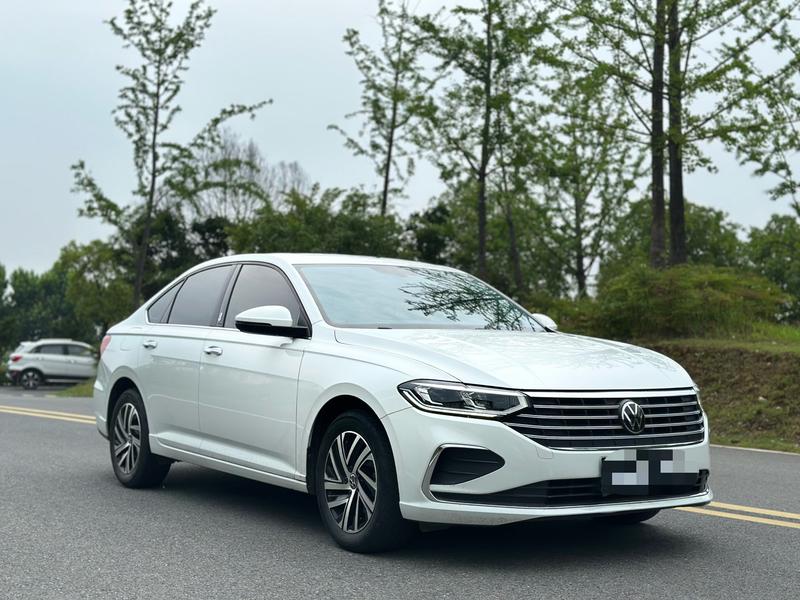 Volkswagen Lavida - фото 2
