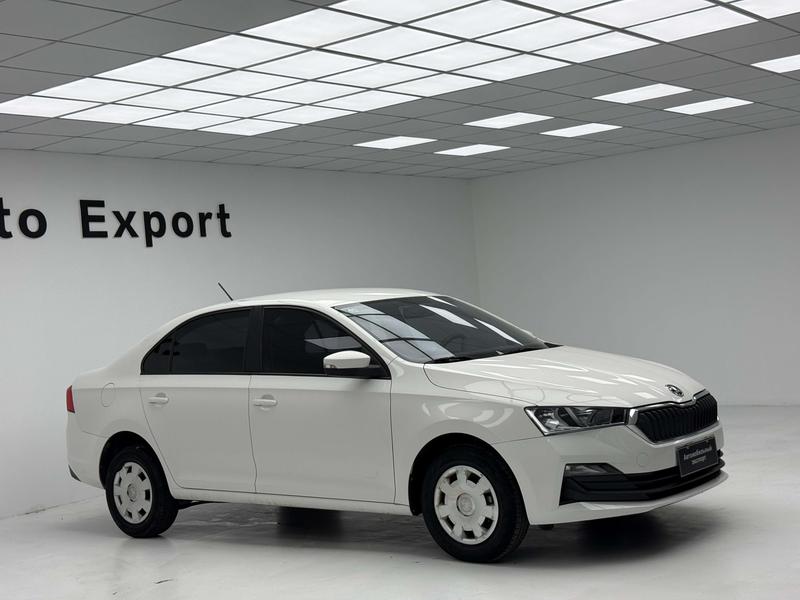 Skoda Rapid - фото 2