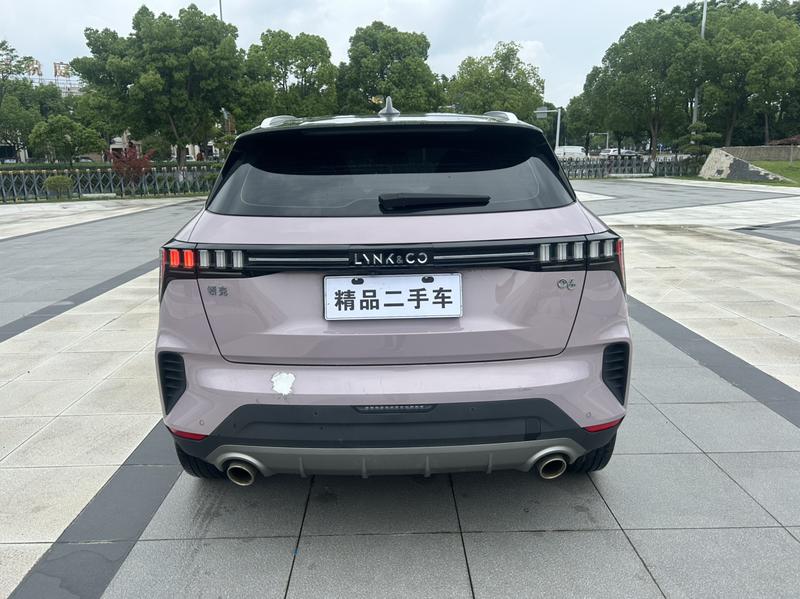 Lynk & Co 06 - фото 4
