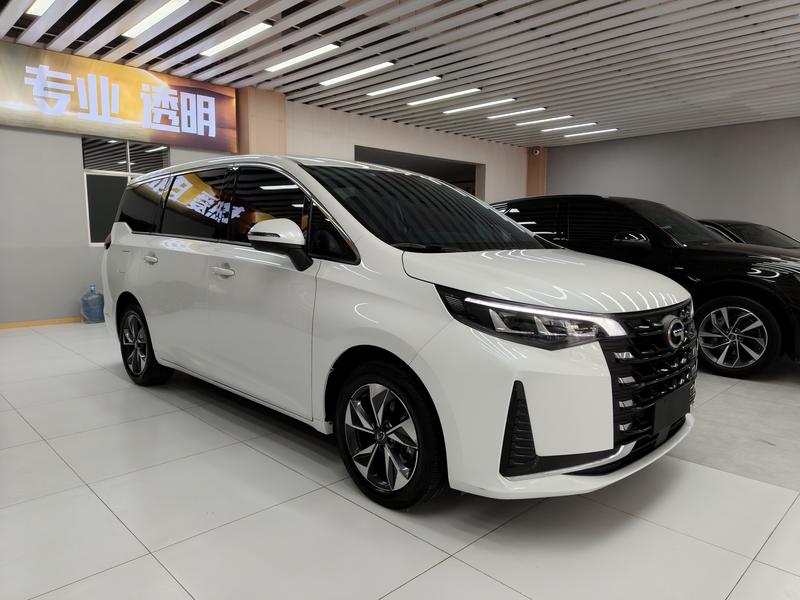GAC Trumpchi M6 - фото 2