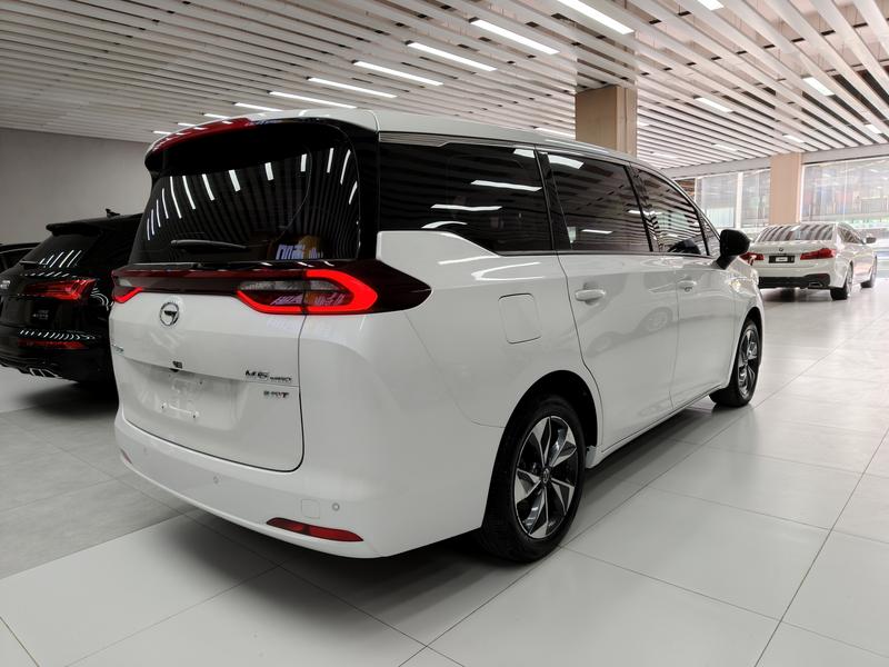 GAC Trumpchi M6 - фото 4