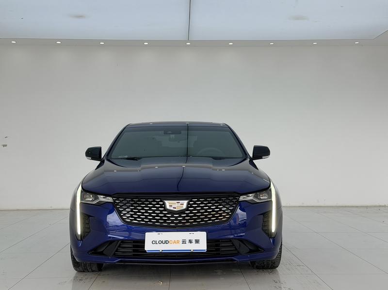 Cadillac CT4 - фото 1