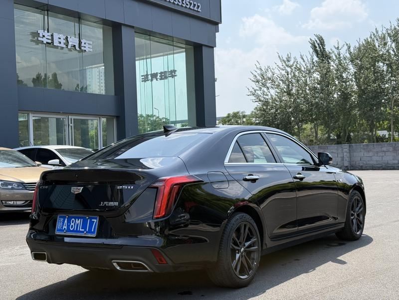 Cadillac CT4 - фото 3