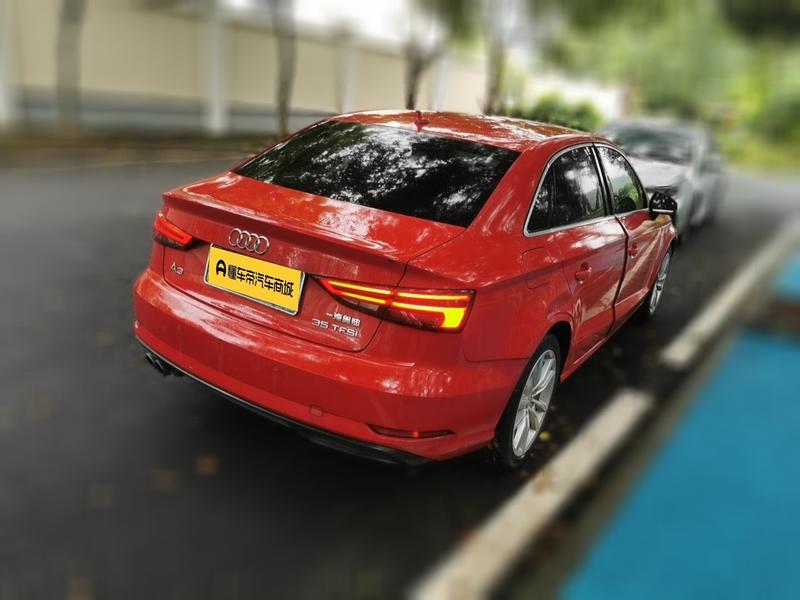 Audi A3 - фото 3