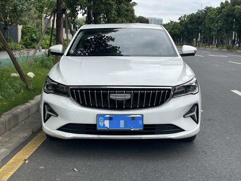 Geely Emgrand - фото 1