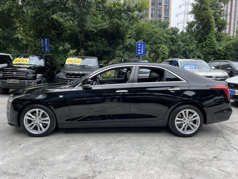 Cadillac CT4 - фото 3
