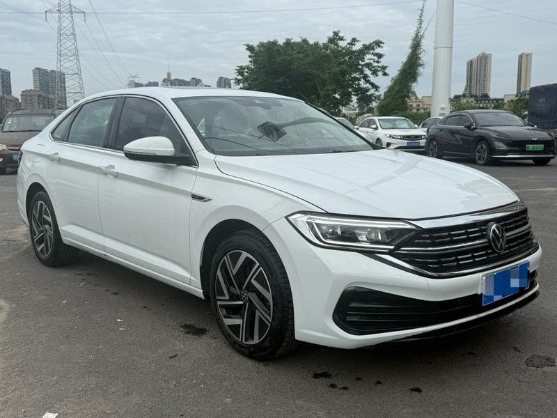Volkswagen Sagitar - фото 2