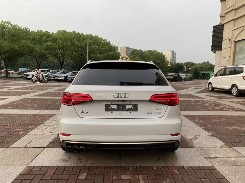 Audi A3 - фото 4