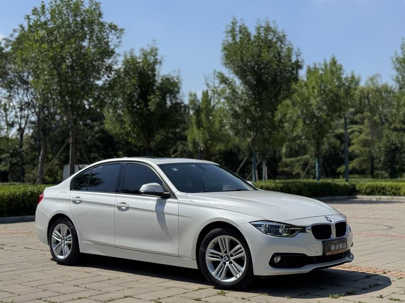 BMW 3 Series - фото 2