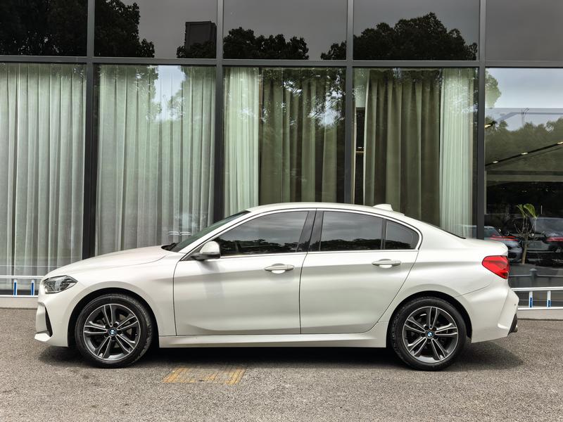 BMW 1 Series - фото 2