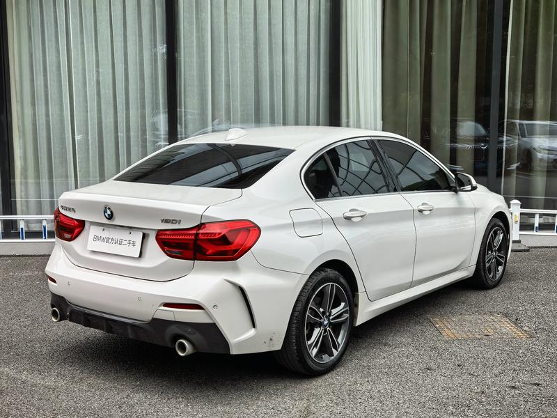BMW 1 Series - фото 4