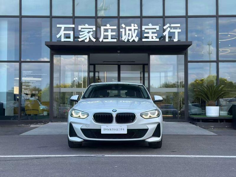 BMW 1 Series - фото 1