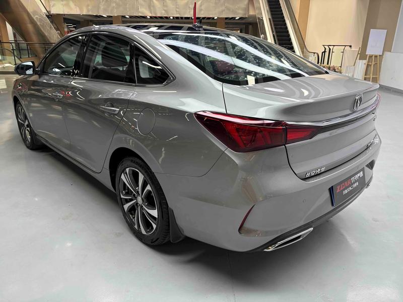 Changan Eado - фото 4