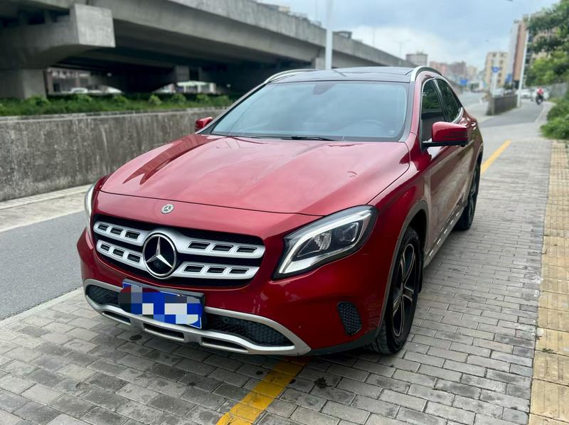 Mercedes-Benz Mercedes GLA - фото 0