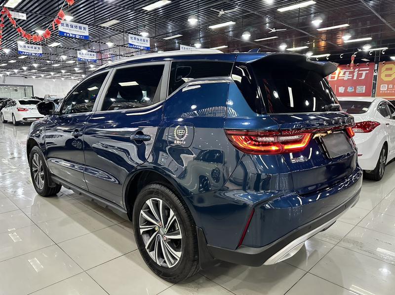 Geely X6 - фото 3