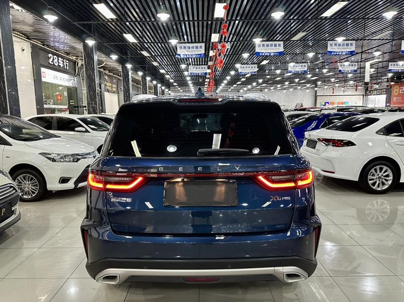 Geely X6 - фото 4