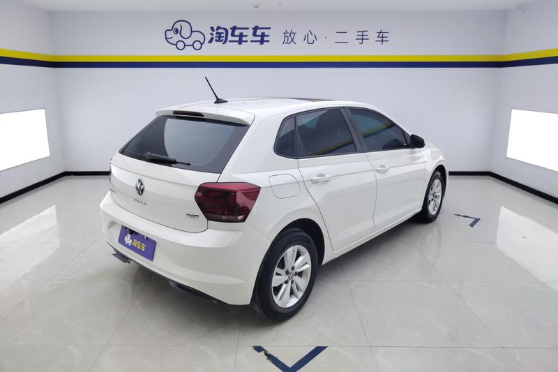 Volkswagen Polo - фото 2