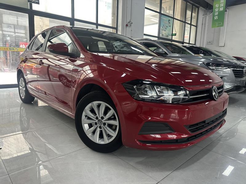 Volkswagen Polo - фото 2