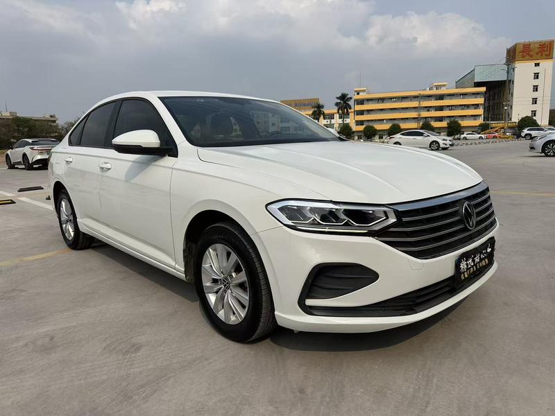 Volkswagen Lavida - фото 2