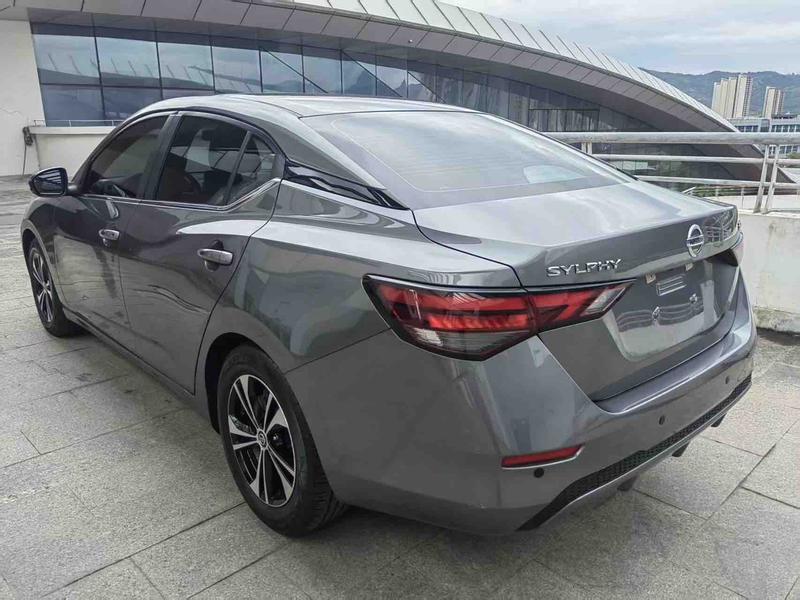 Nissan Sylphy - фото 3