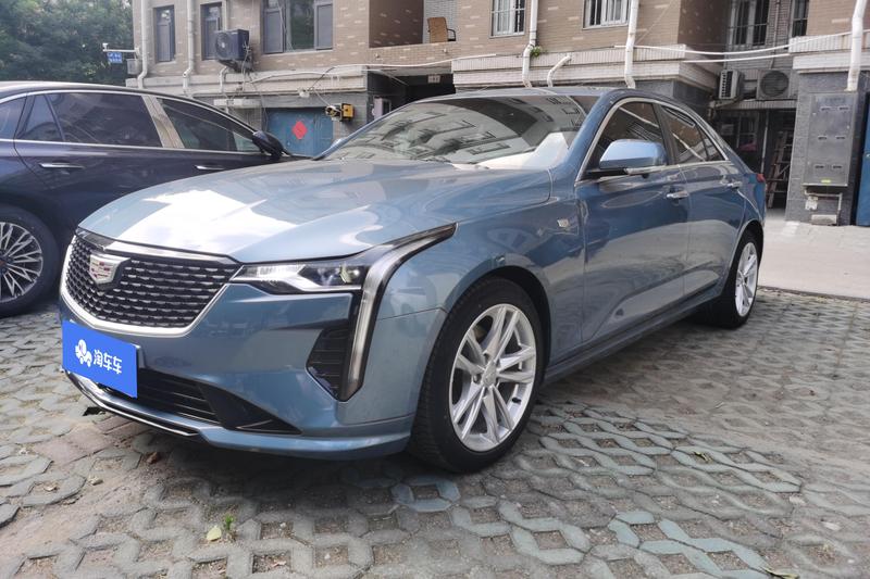Cadillac CT4 - фото 0
