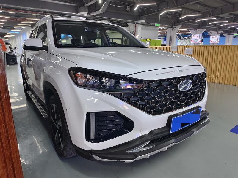 Hyundai ix35 - фото 2