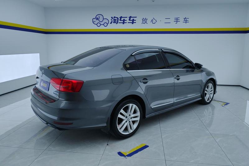 Volkswagen Sagitar - фото 2