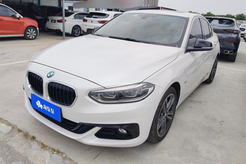 BMW 1 Series - фото 0