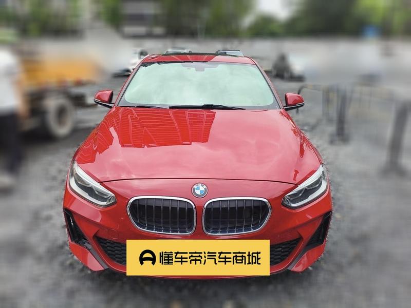 BMW 1 Series - фото 1