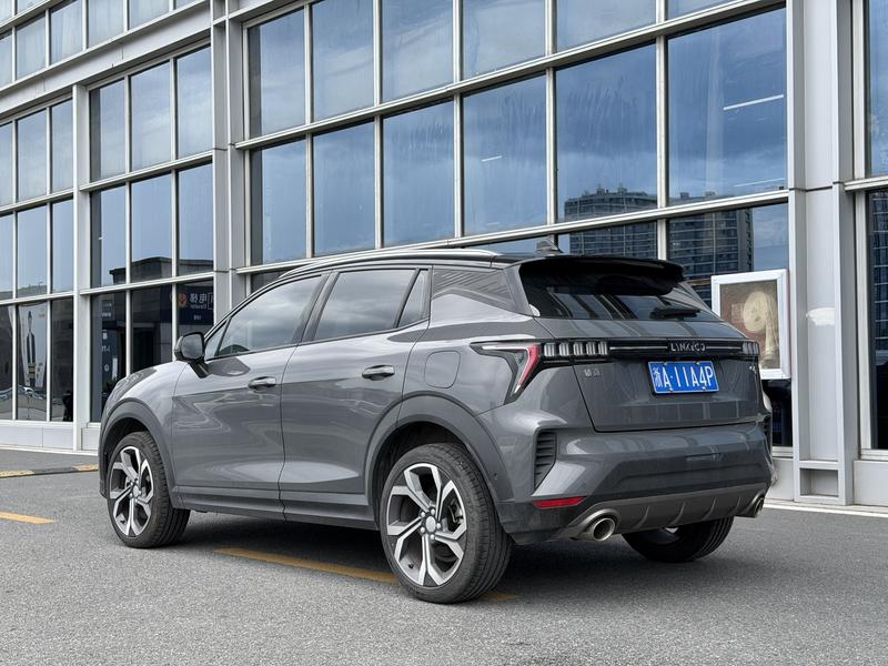 Lynk & Co 06 - фото 3
