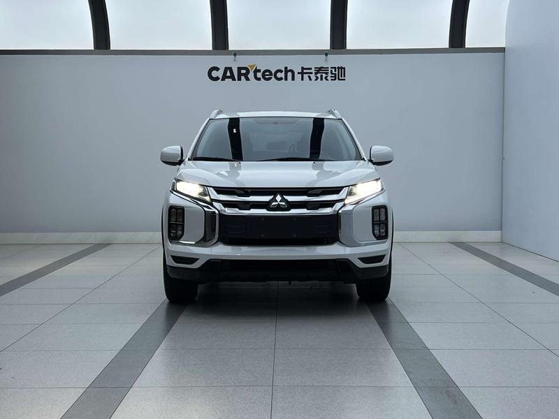 Mitsubishi ASX - фото 1
