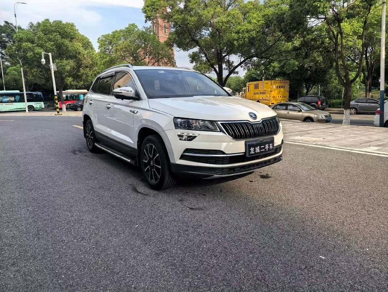 Skoda Karoq - фото 2