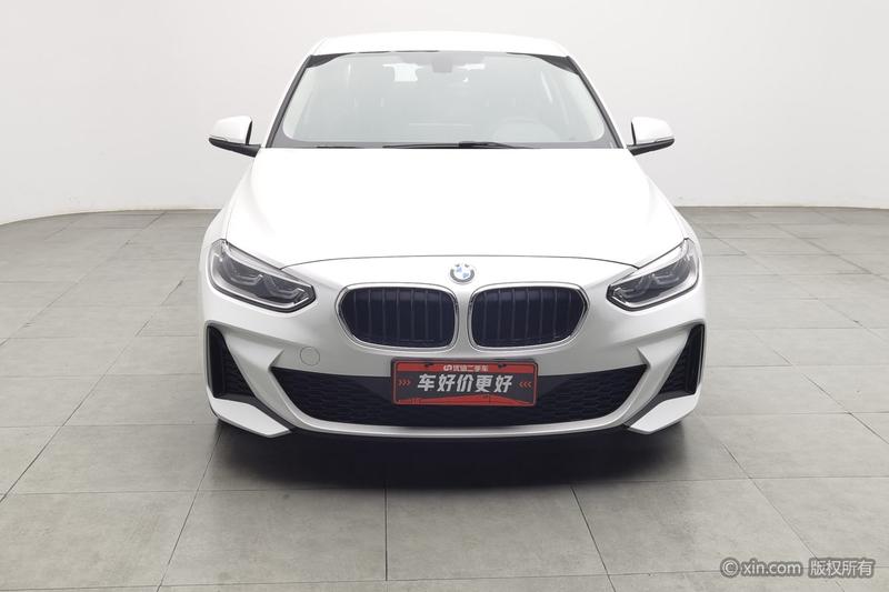BMW 1 Series - фото 1