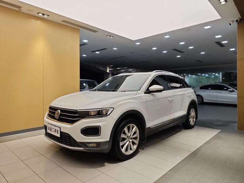 Volkswagen T-Roc - фото 0
