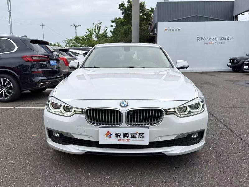 BMW 3 Series - фото 1