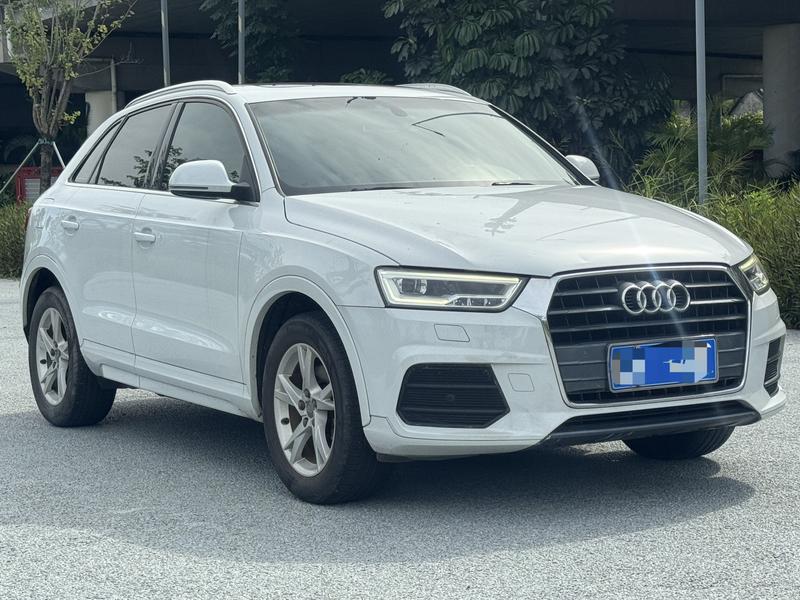 Audi Q3 - фото 2