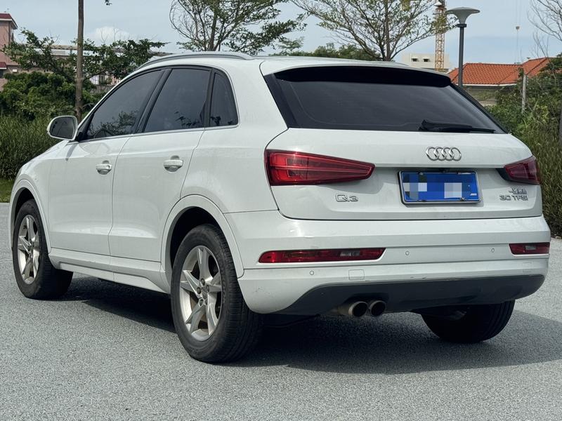 Audi Q3 - фото 4