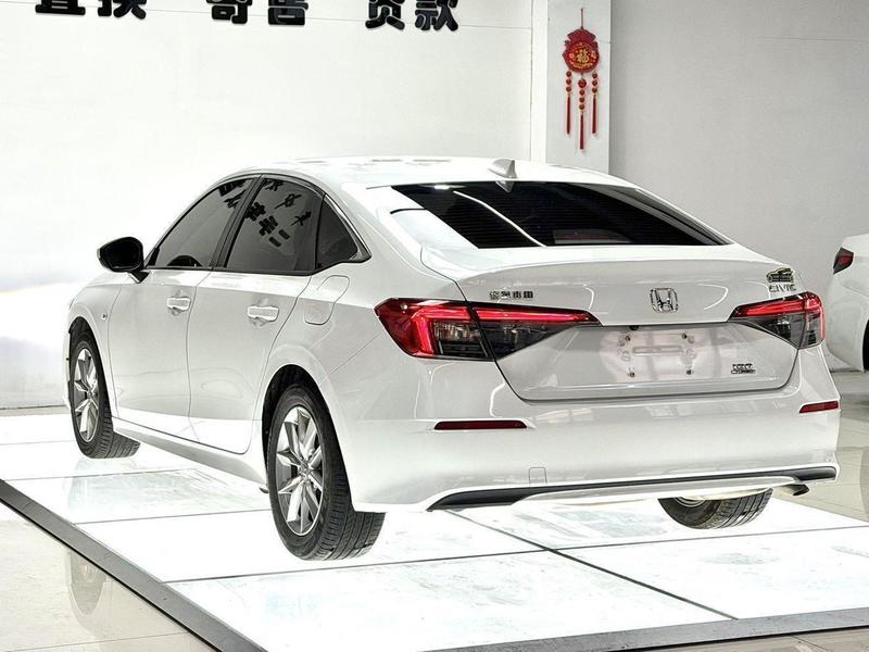 Honda Civic - фото 4