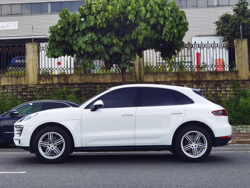 Porsche Macan - фото 2
