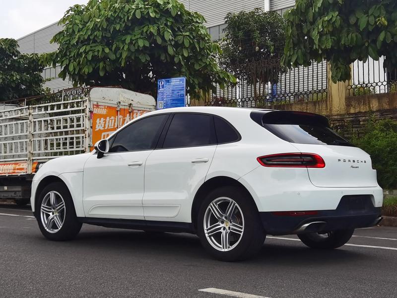 Porsche Macan - фото 3