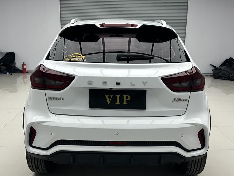Geely X3 - фото 4