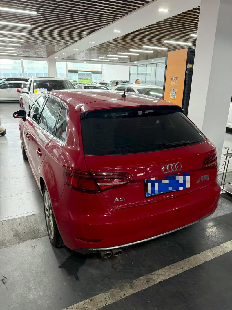 Audi A3 - фото 4