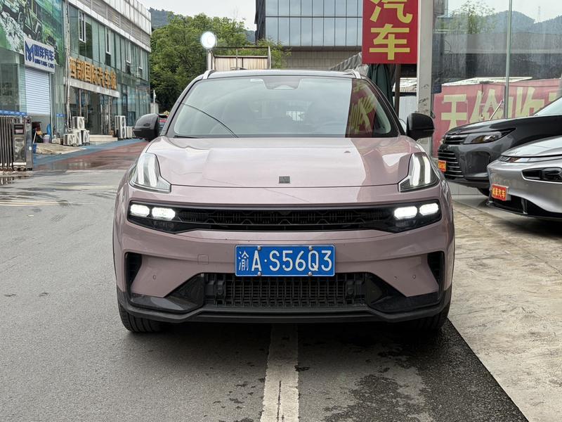Lynk & Co 06 - фото 1