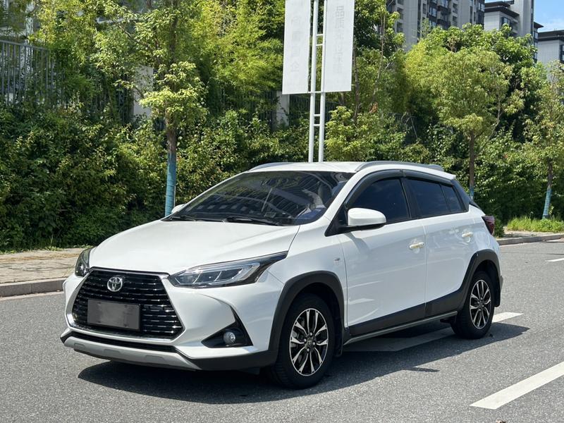 Toyota YARIS L - фото 0