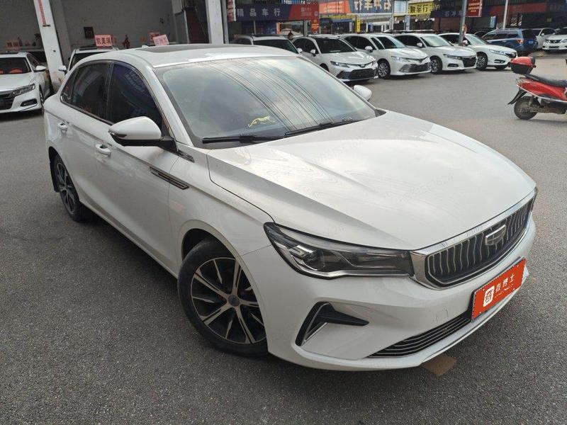 Geely Emgrand - фото 1