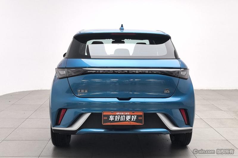 BYD Dolphin - фото 2